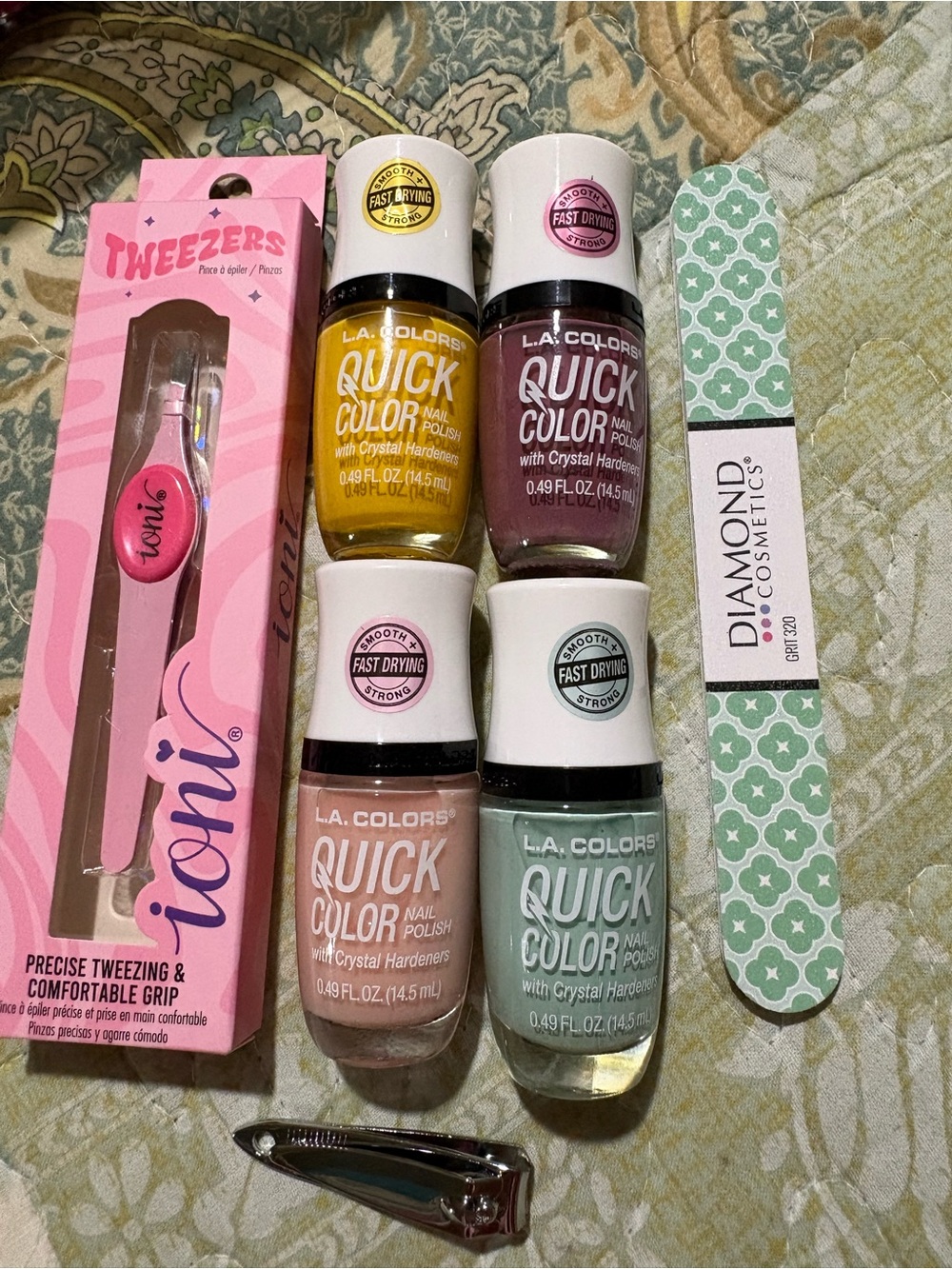 L.A. Colors Nail Polish Set – Yellow, Plum, Peach, Mint with Tools